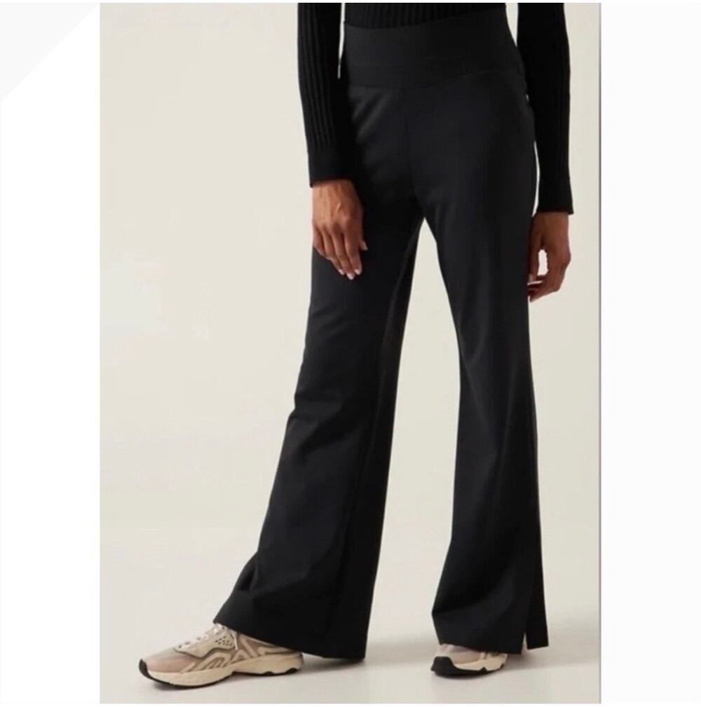 Athleta Pants Women Small Petite Black Venice Flare Pull On Travel Commute Slit